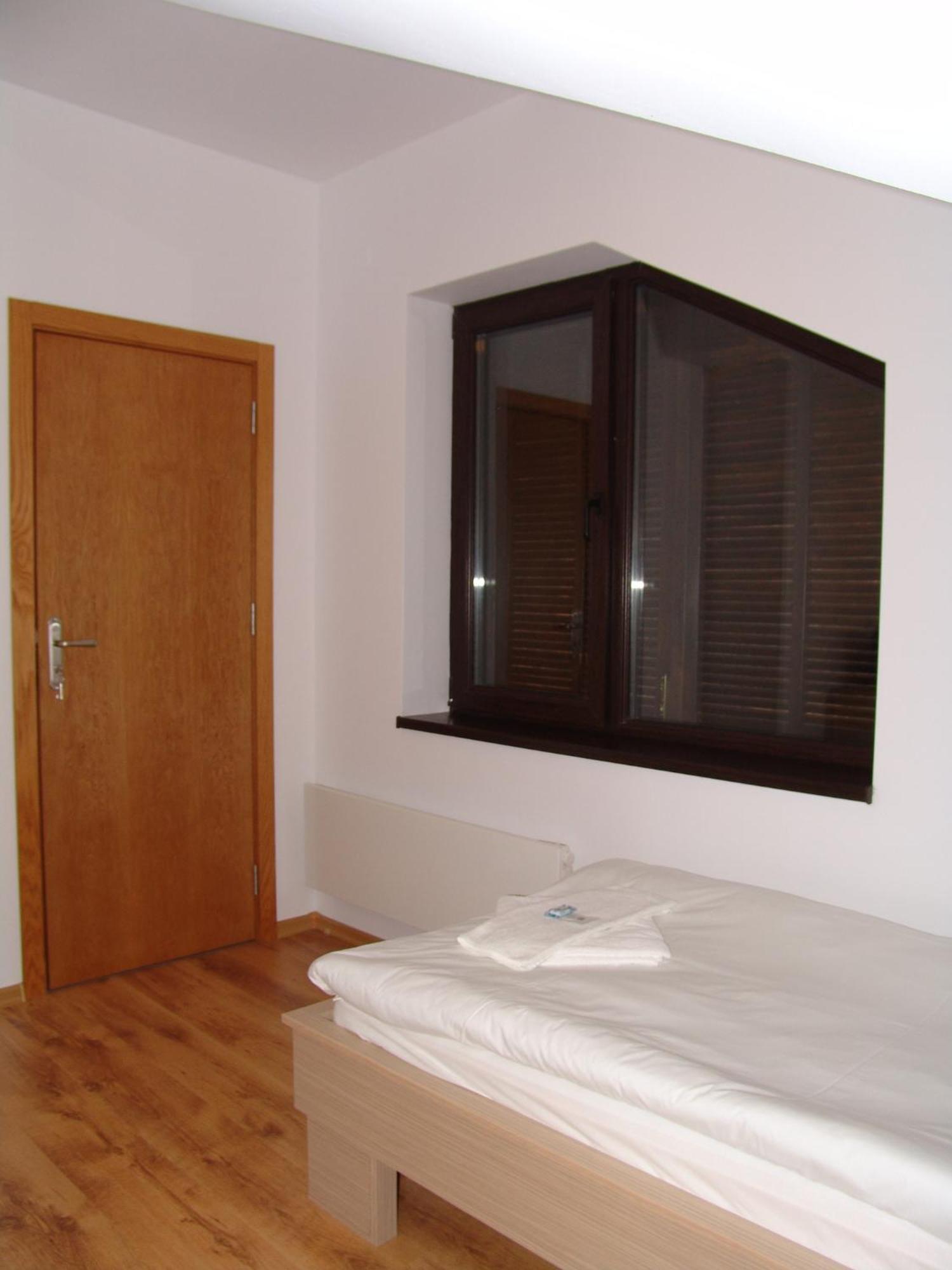 Boyana Vacation Houses Cherni Vit Room photo